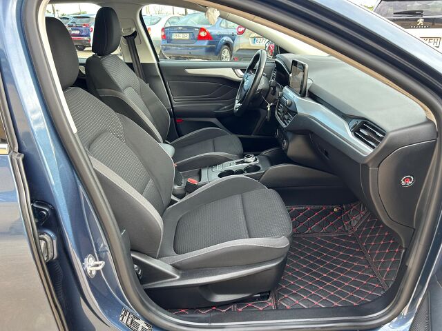 FORD FOCUS ESTATE 1.5 TDCI AUTO SPANISH LHD IN SPAIN 68000 MILES SUPERB 2019